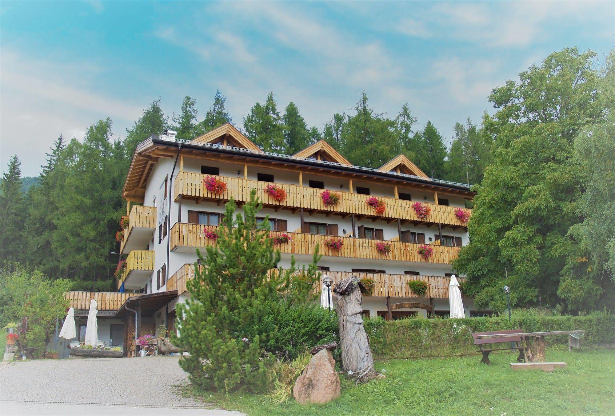 Hotel Ganzaie Val di Fiemme Extérieur photo